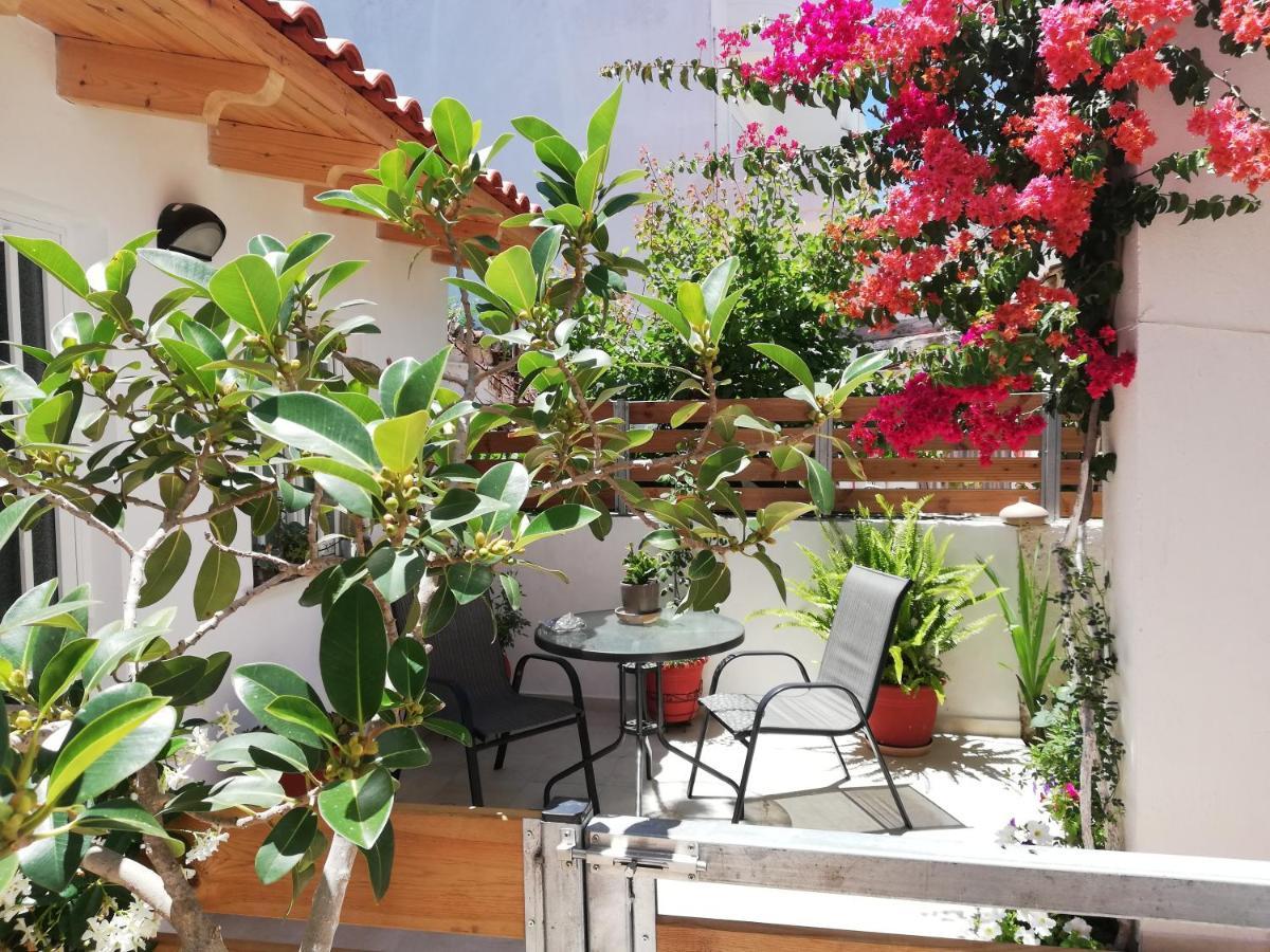 Small Studio With Yard Chania  Exterior photo